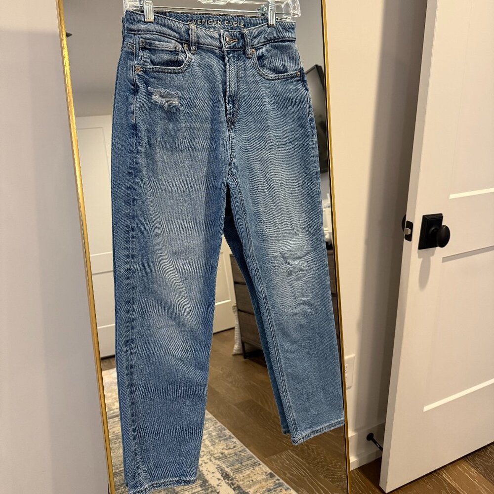 American Eagle Stretch Mom Jeans
